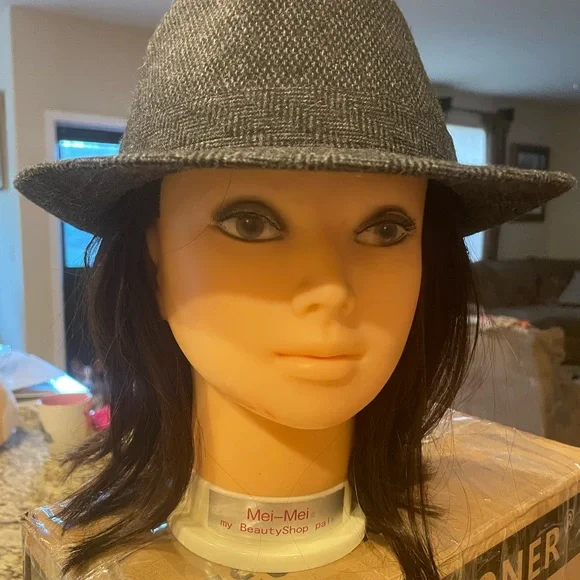 Vintage Dorfman Pacific DPC 1921 Tweed Fedora Hat. - Picture 2 of 4